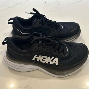 Bondi 8. Women’s HOKAS. Size 6.5. Black